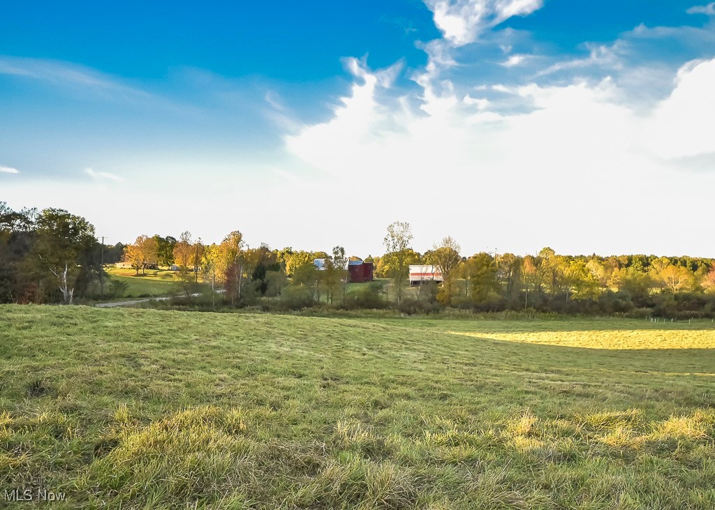 V/l Noble Road Windsor OH 44099