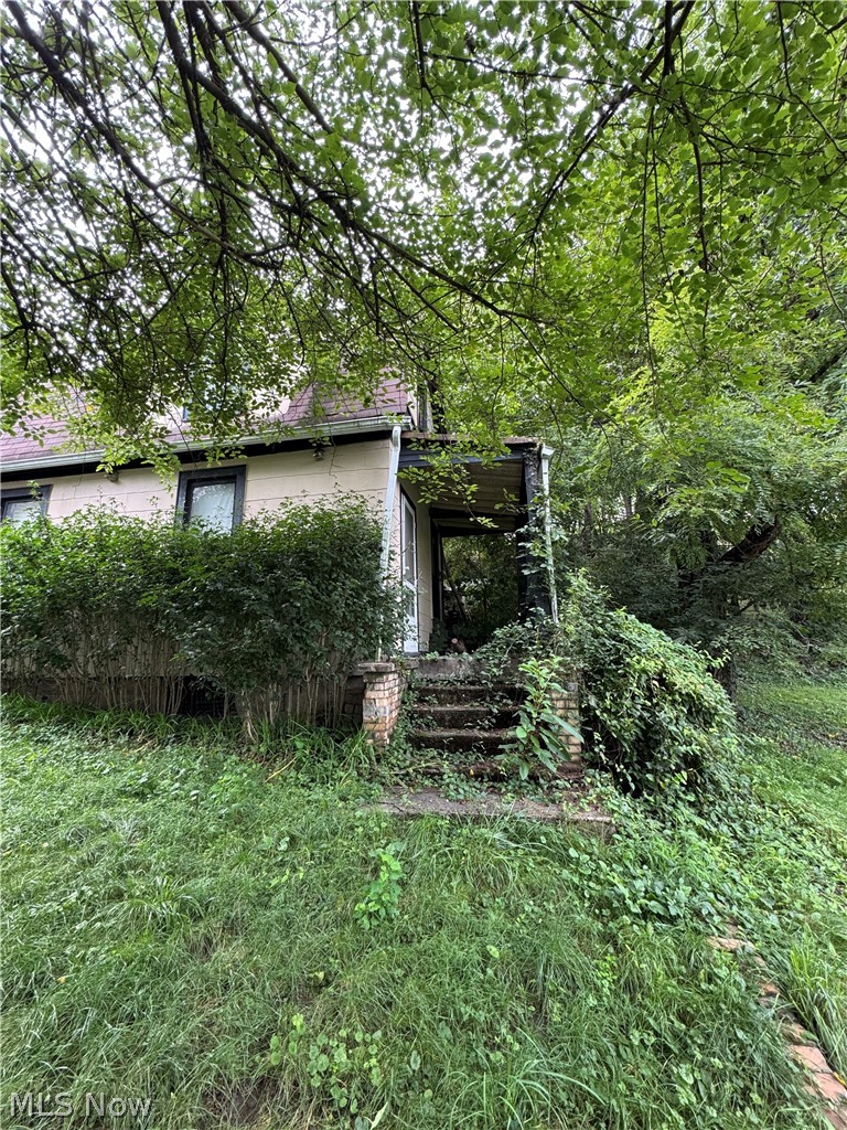 509 Columbus Avenue Martins Ferry OH 43935
