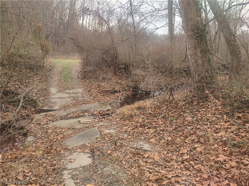 Cr 58 Coshocton OH 43812