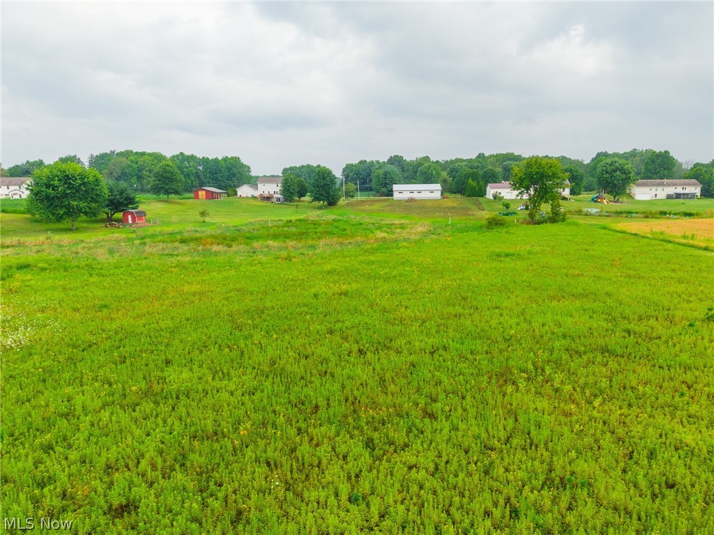 Lawndell SW Road Beach City OH 44608