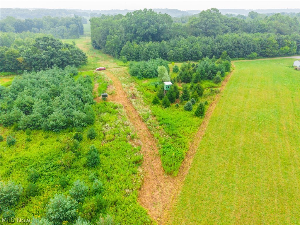 Lawndell SW Road Beach City OH 44608
