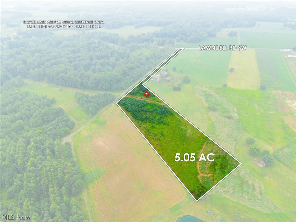 Lawndell SW Road Beach City OH 44608