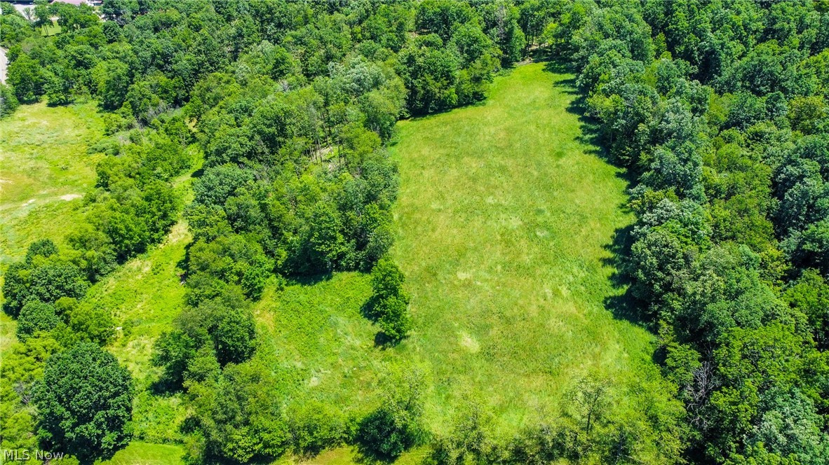 2144 Chase Road Carrollton OH 44615