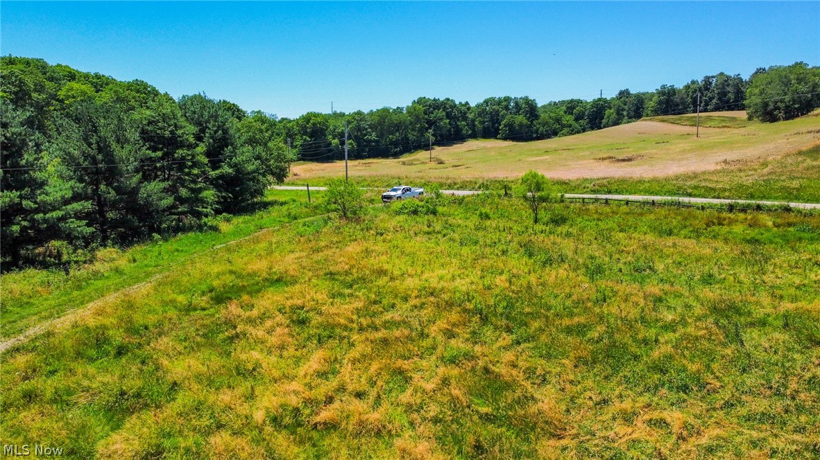 2144 Chase Road Carrollton OH 44615