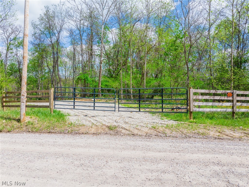 Dennis Road Zanesville OH 43701
