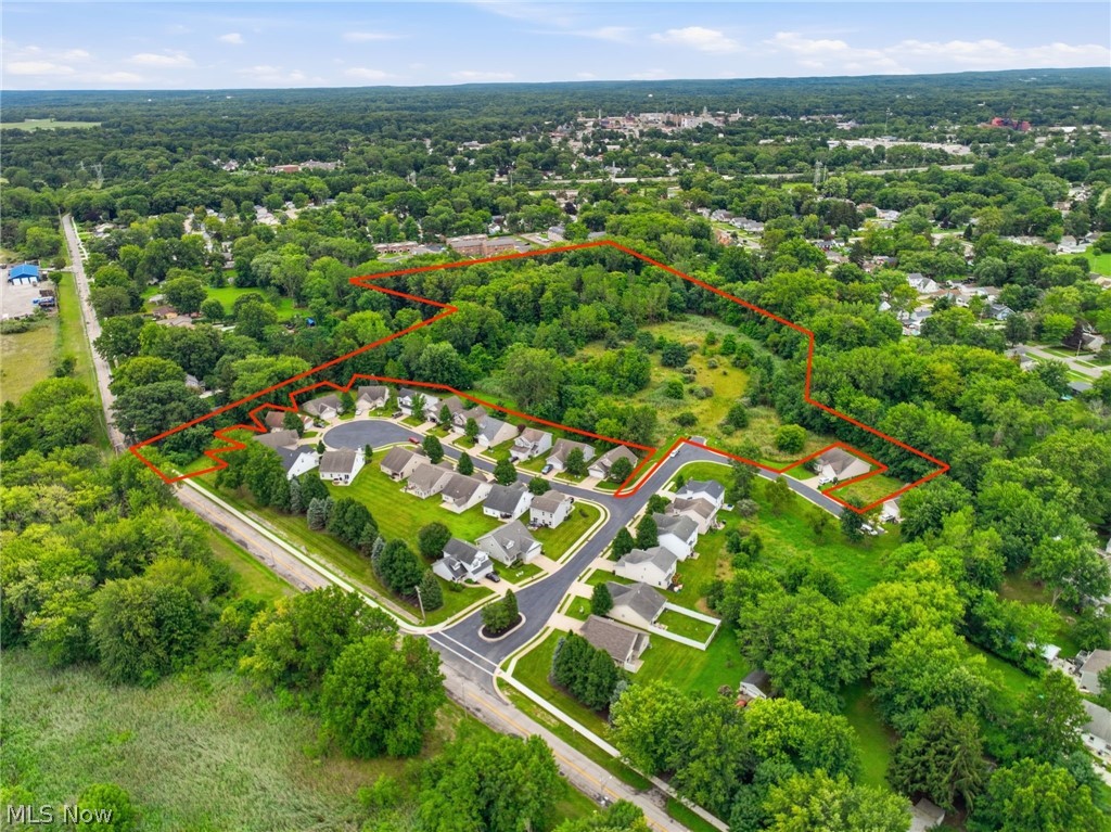 Lighthouse Pointe Drive Painesville OH 44077