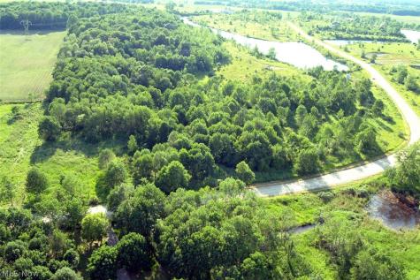 Pilot Knob Avenue NE Canton OH 44721