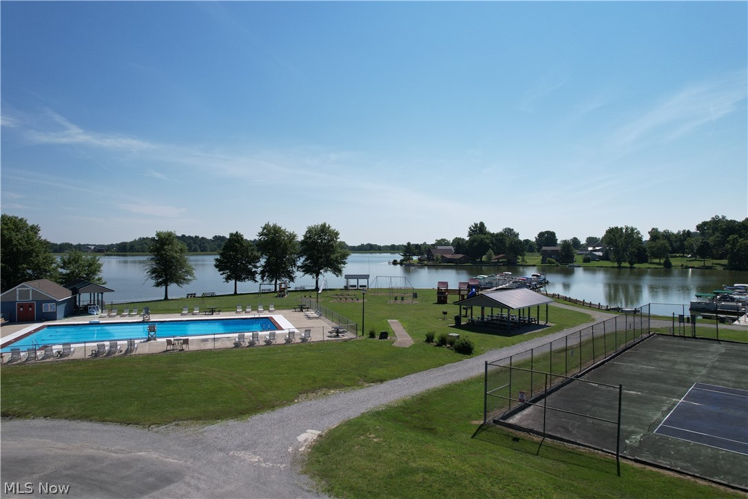 Maderia Drive West Salem OH 44287