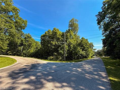 Maderia Drive West Salem OH 44287