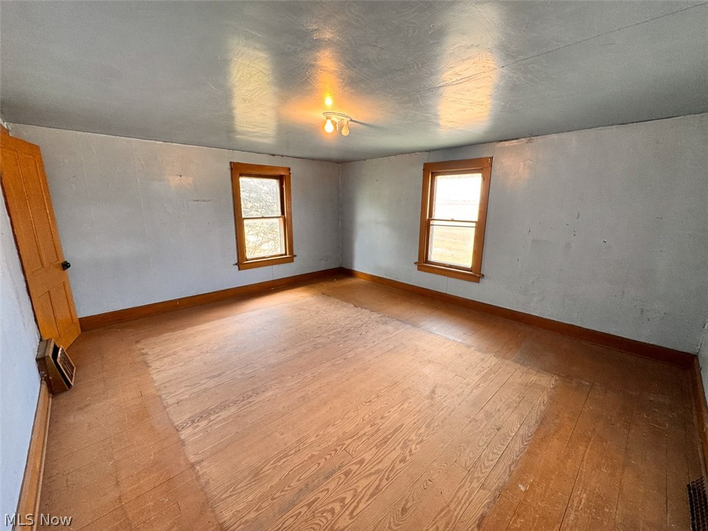 15 Glecoe Road SW Dellroy OH 44620