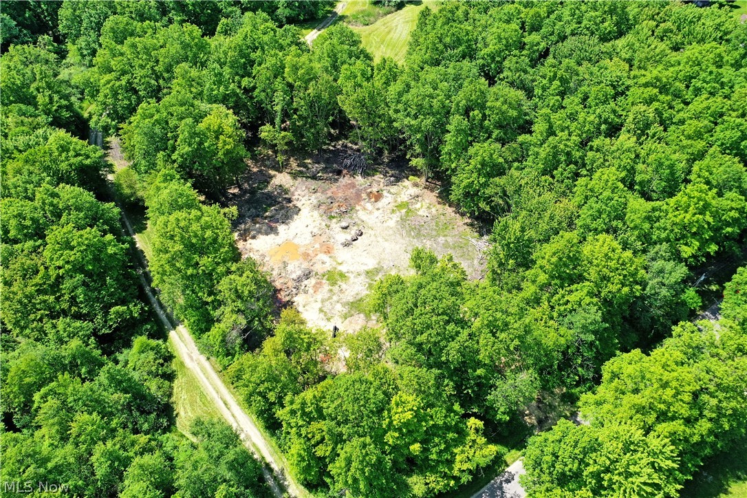 Mahan Denman Road Bristolville OH 44402