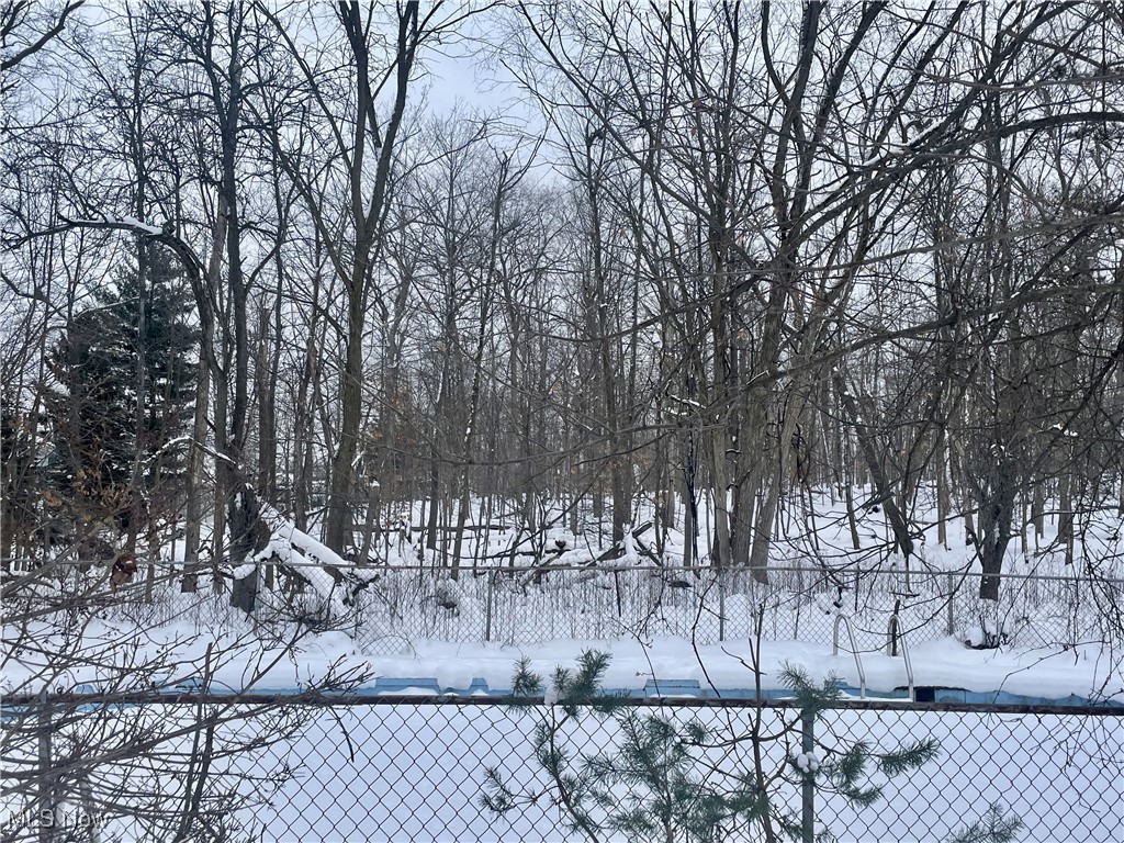 7791 Hoertz Road Parma OH 44134