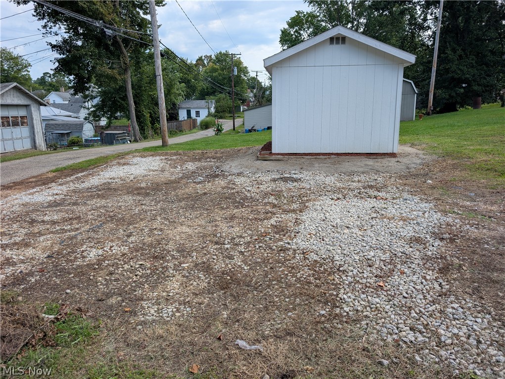 1221 Gomber Avenue Cambridge OH 43725
