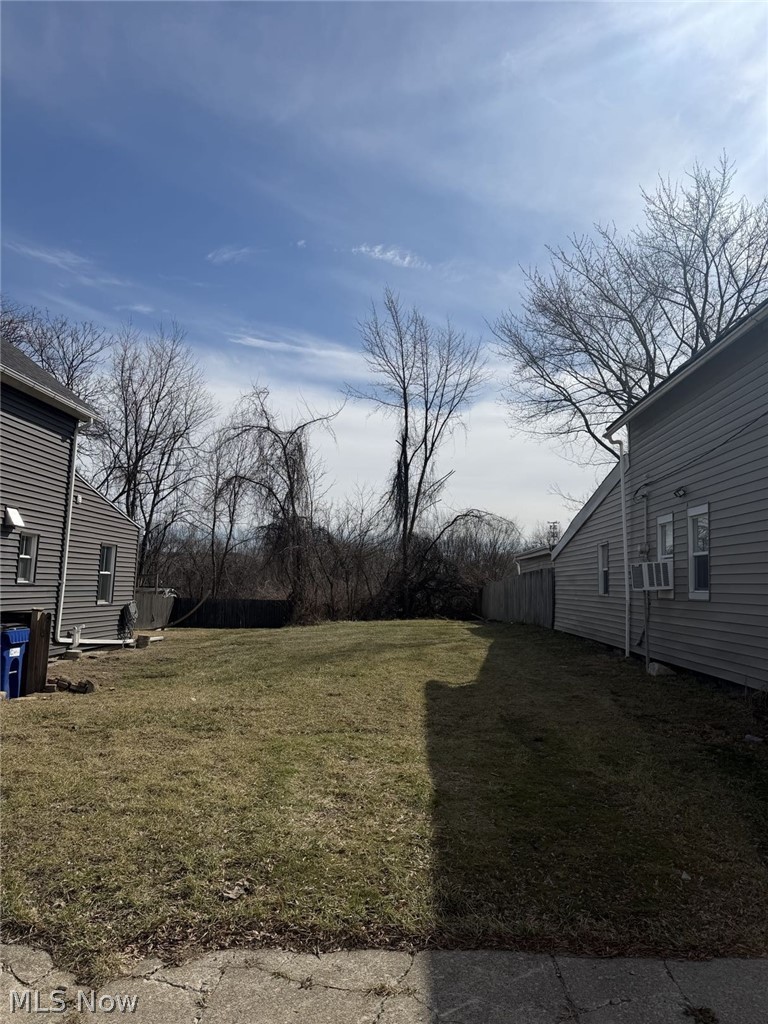 2825 York Avenue Cleveland OH 44113