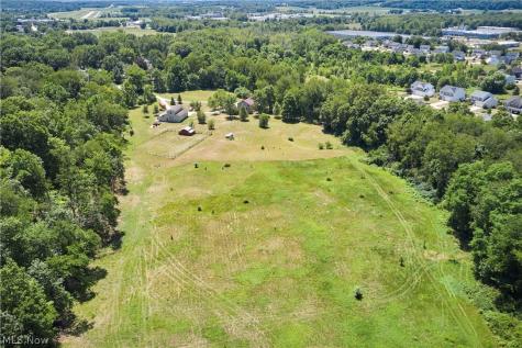 V/l Newton Drive Wadsworth OH 44281