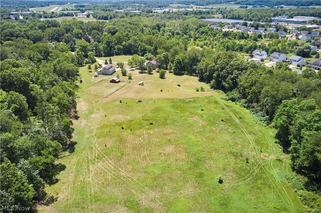 V/l Newton Drive Wadsworth OH 44281