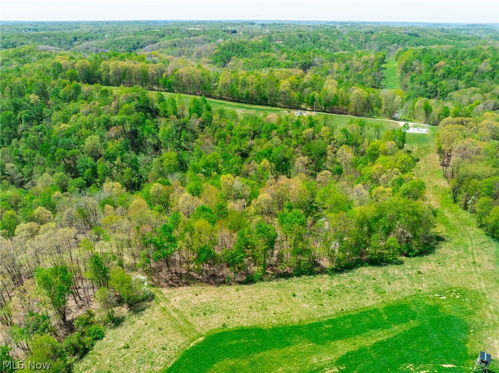 6268 Kings Ridge Road Newcomerstown OH 43832