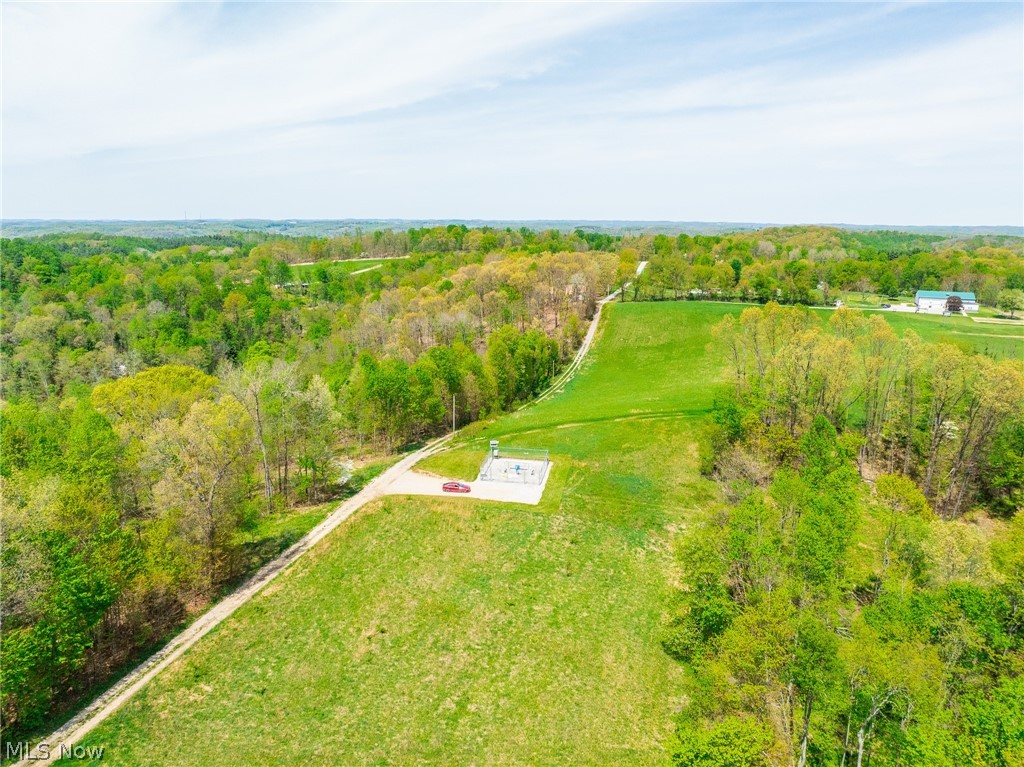 6268 Kings Ridge Road Newcomerstown OH 43832