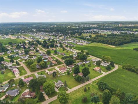 Boettler Street NE Canton OH 44721