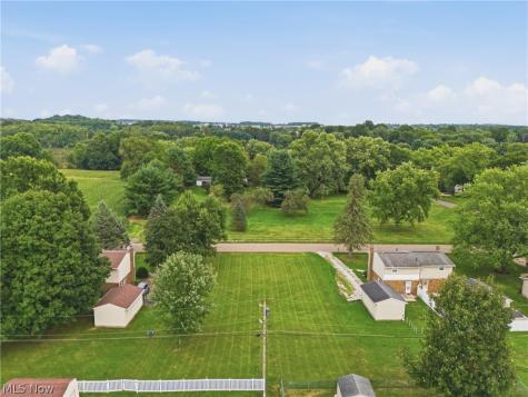 Boettler Street NE Canton OH 44721