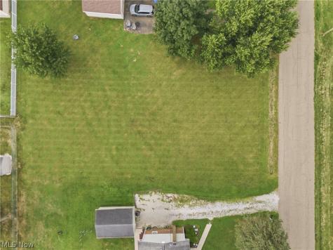 Boettler Street NE Canton OH 44721