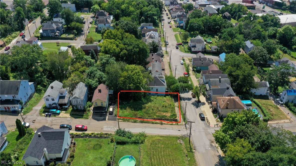 826 Lincoln Avenue East Liverpool OH 43920