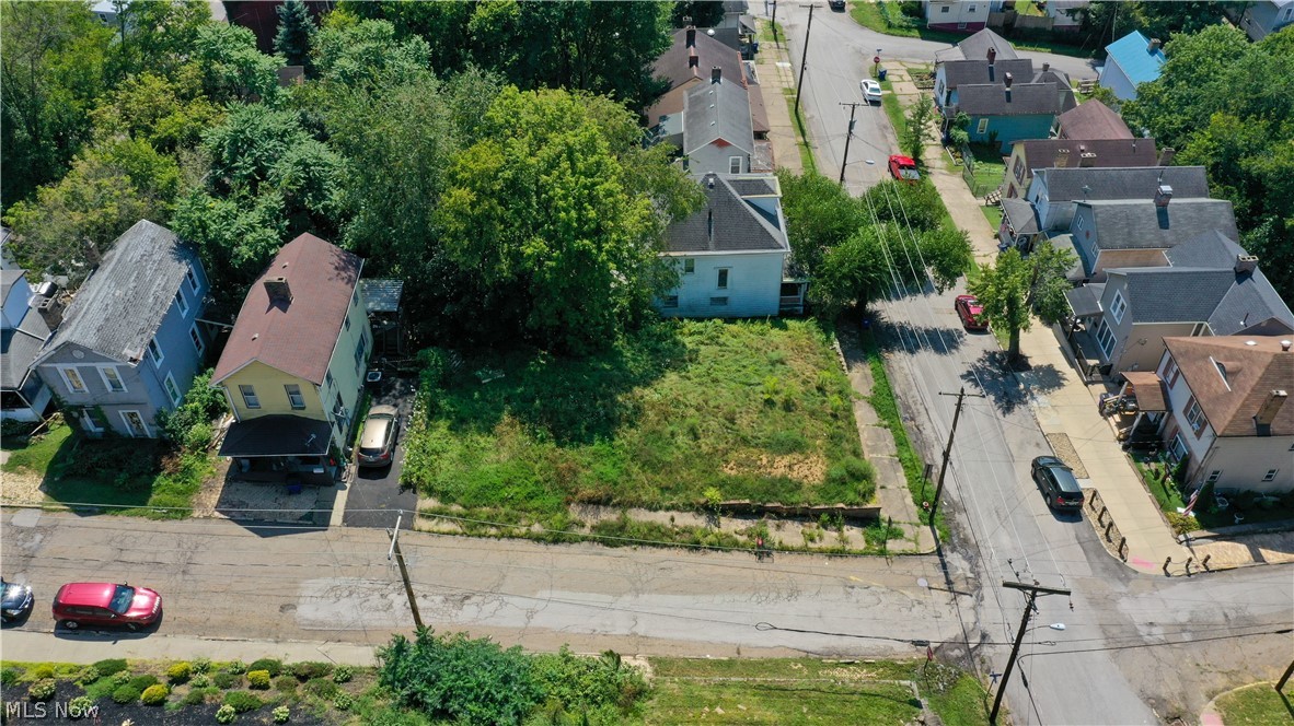 826 Lincoln Avenue East Liverpool OH 43920