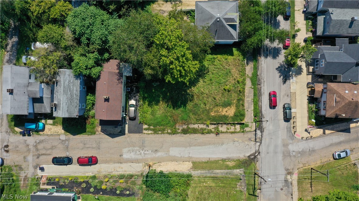 826 Lincoln Avenue East Liverpool OH 43920