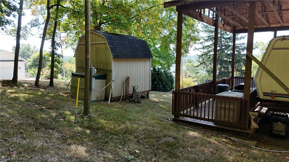 32840 Camp Drive Hanoverton OH 44423