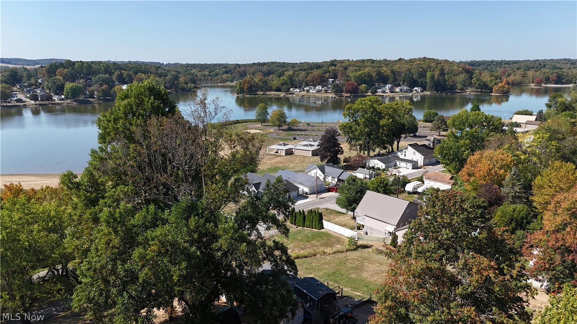 32840 Camp Drive Hanoverton OH 44423
