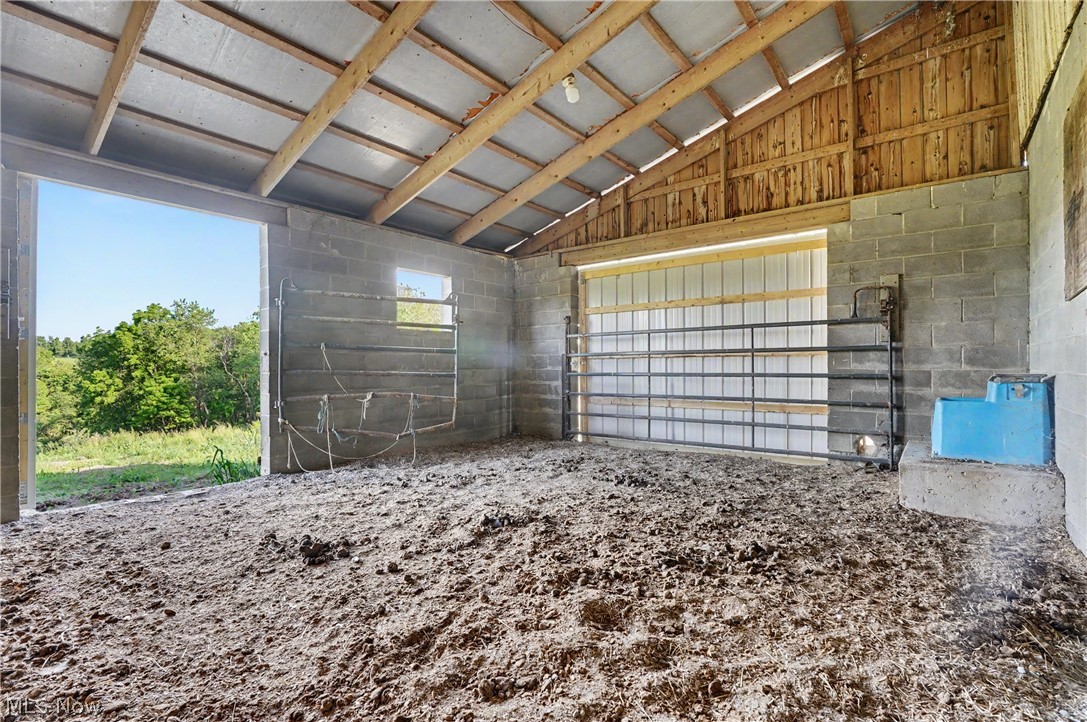 46766 Clarkson Road Rogers OH 44455