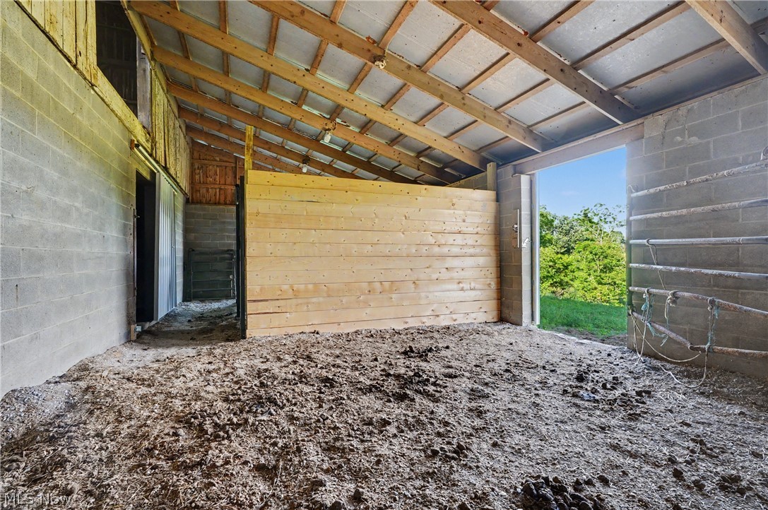46766 Clarkson Road Rogers OH 44455