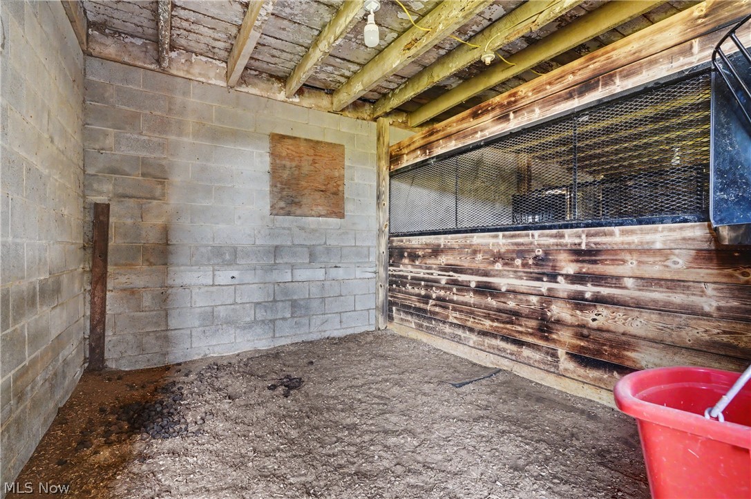 46766 Clarkson Road Rogers OH 44455