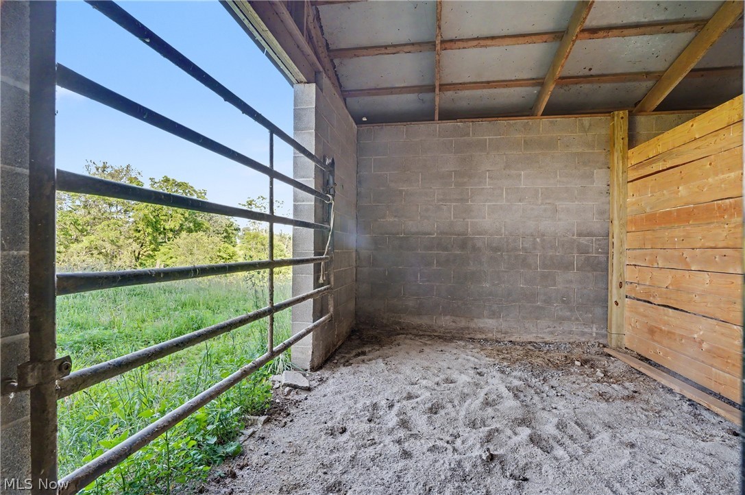 46766 Clarkson Road Rogers OH 44455