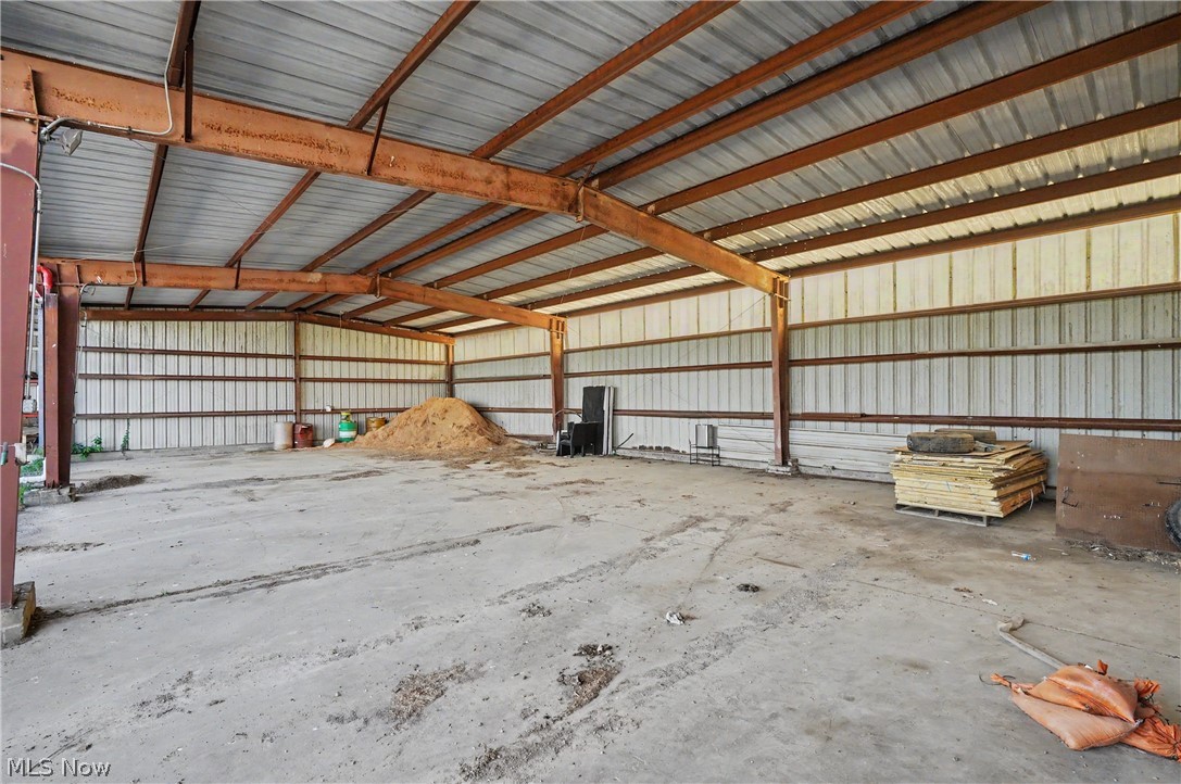 46766 Clarkson Road Rogers OH 44455