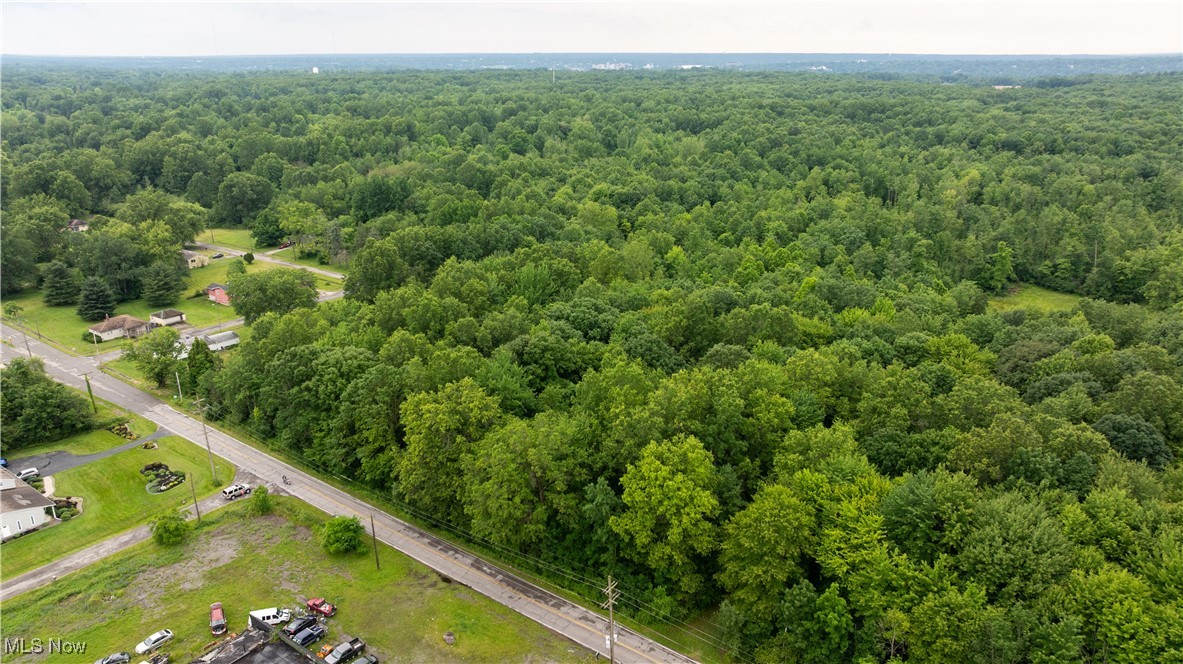 V/l Jacobs Road Hubbard OH 44425