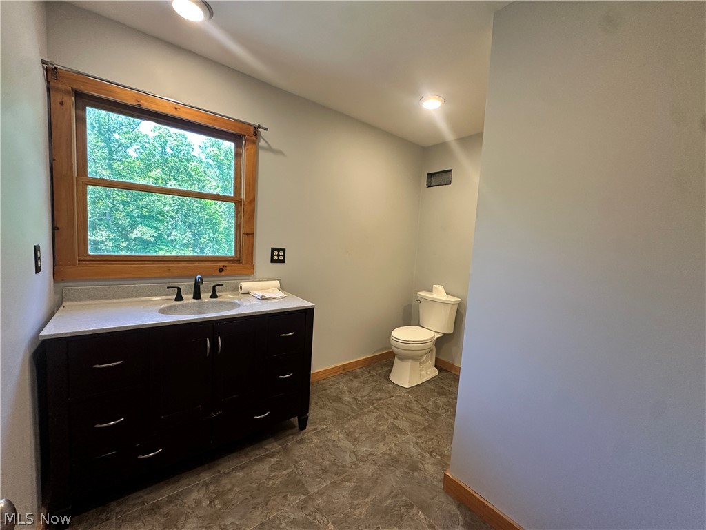 37473 State Route 7 Newport OH 45768