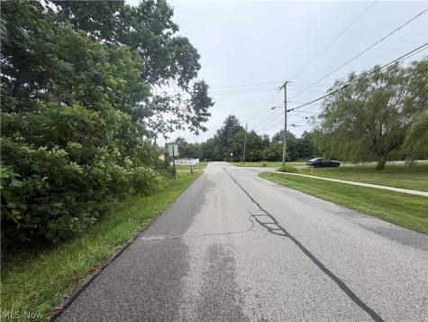 V/l Waverly Avenue Wadsworth OH 44281