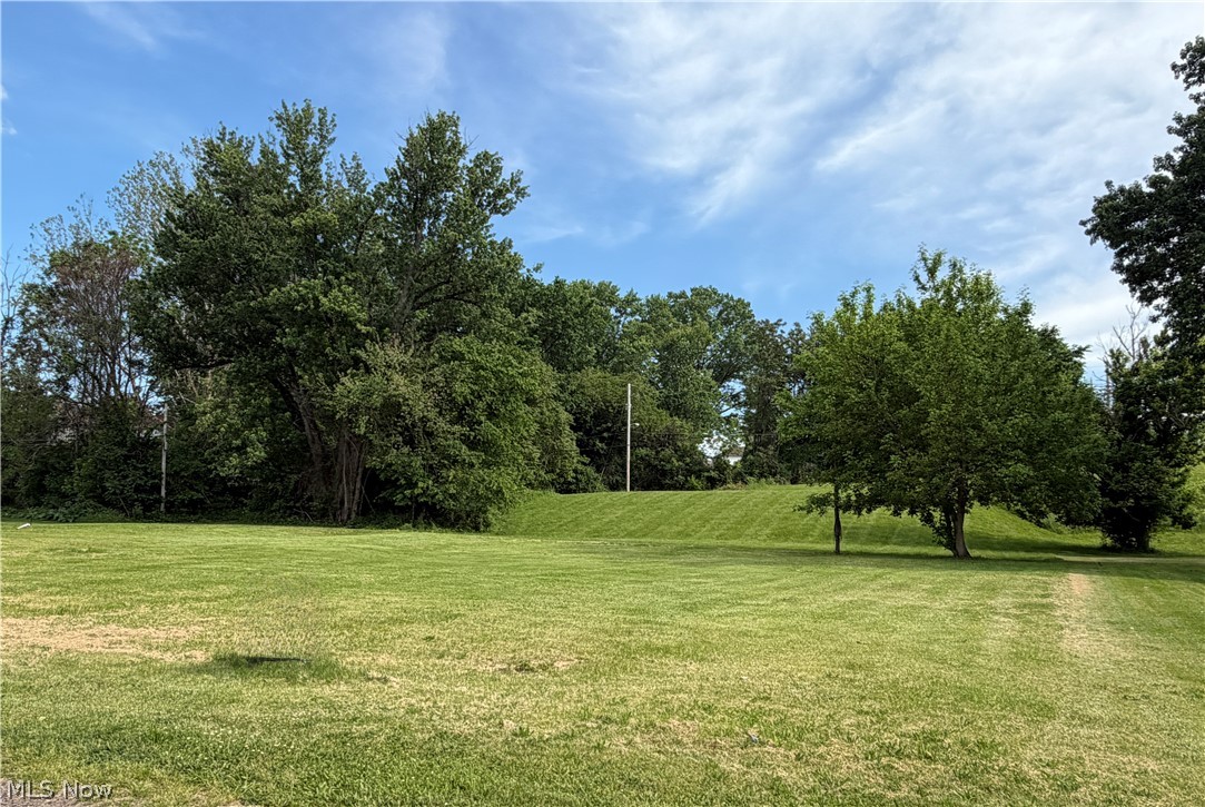 1322 Bristol Street Zanesville OH 43701