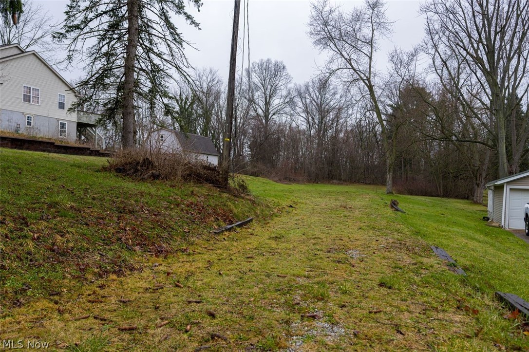 1713 Woods Road Akron OH 44306
