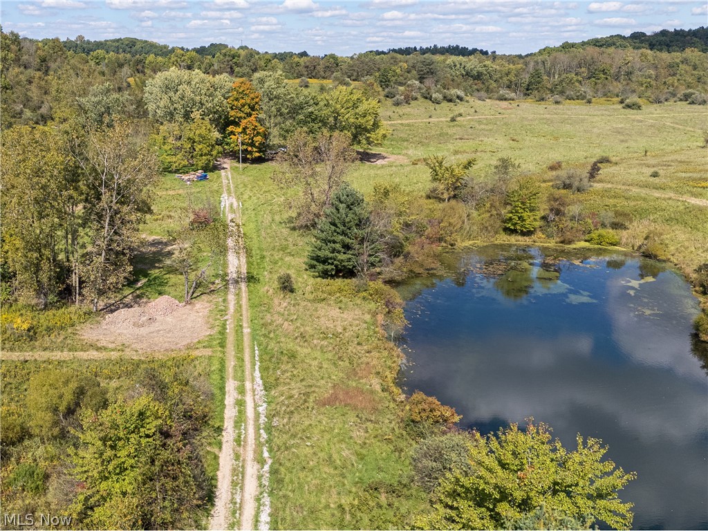 7145 Bluebird Road East Canton OH 44730