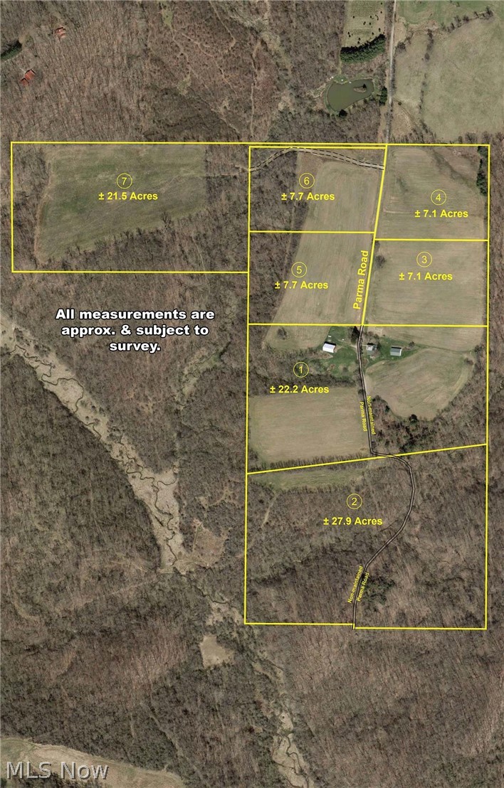 54 Parma Road NE Carrollton OH 44615