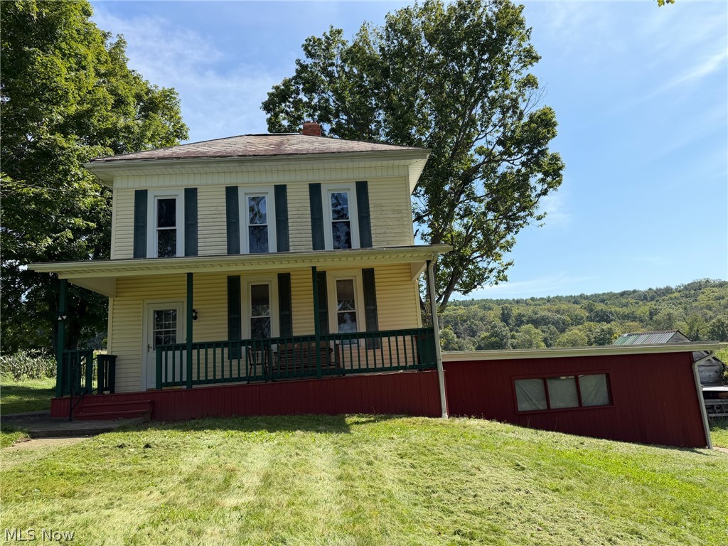 54 Parma Road NE Carrollton OH 44615
