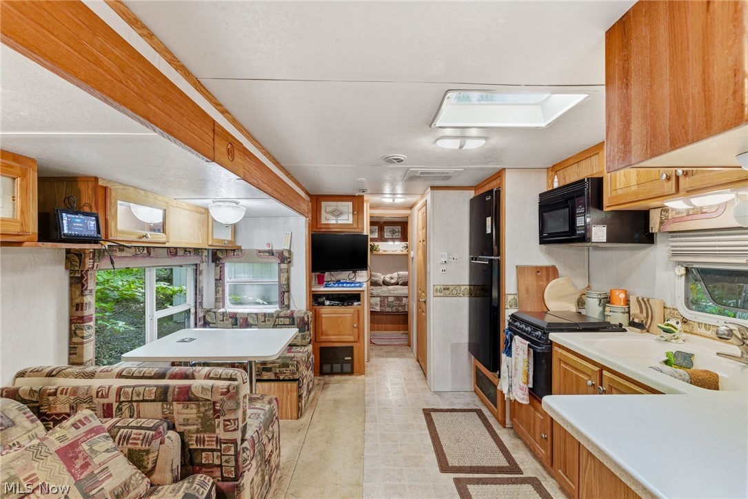767 County Road 500 Ashland OH 44805
