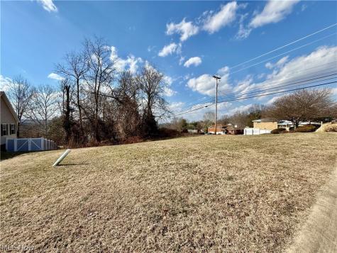 100 Eldorado Marietta OH 45750