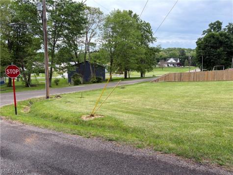 Hillcrest Avenue Hanoverton OH 44423