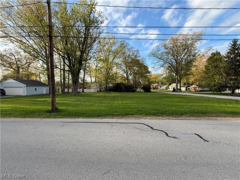 154 Tomahawk Drive Avon Lake OH 44012
