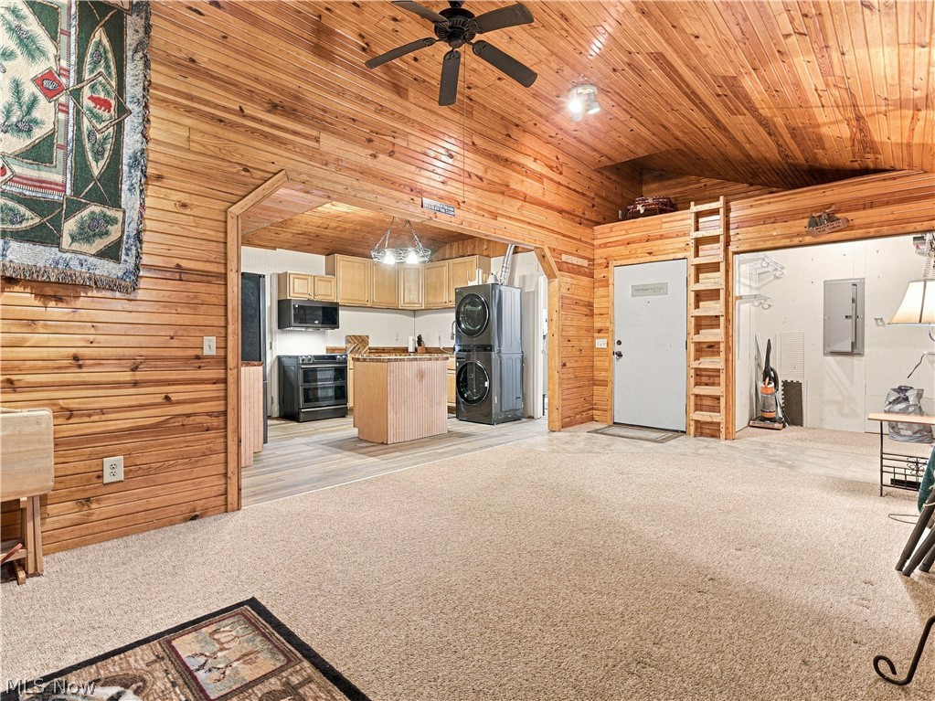 6167 County Road 14 Corning OH 43730