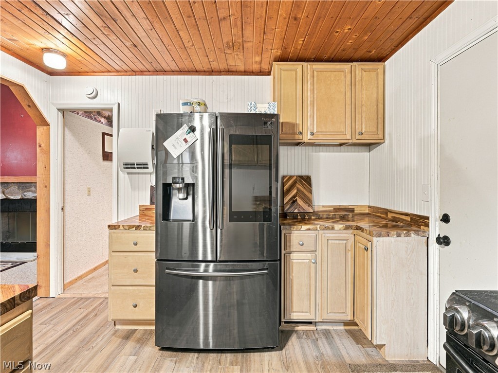 6167 County Road 14 Corning OH 43730