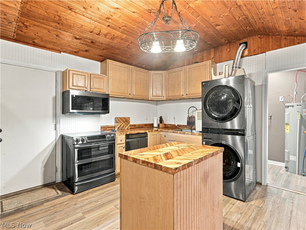 6167 County Road 14 Corning OH 43730
